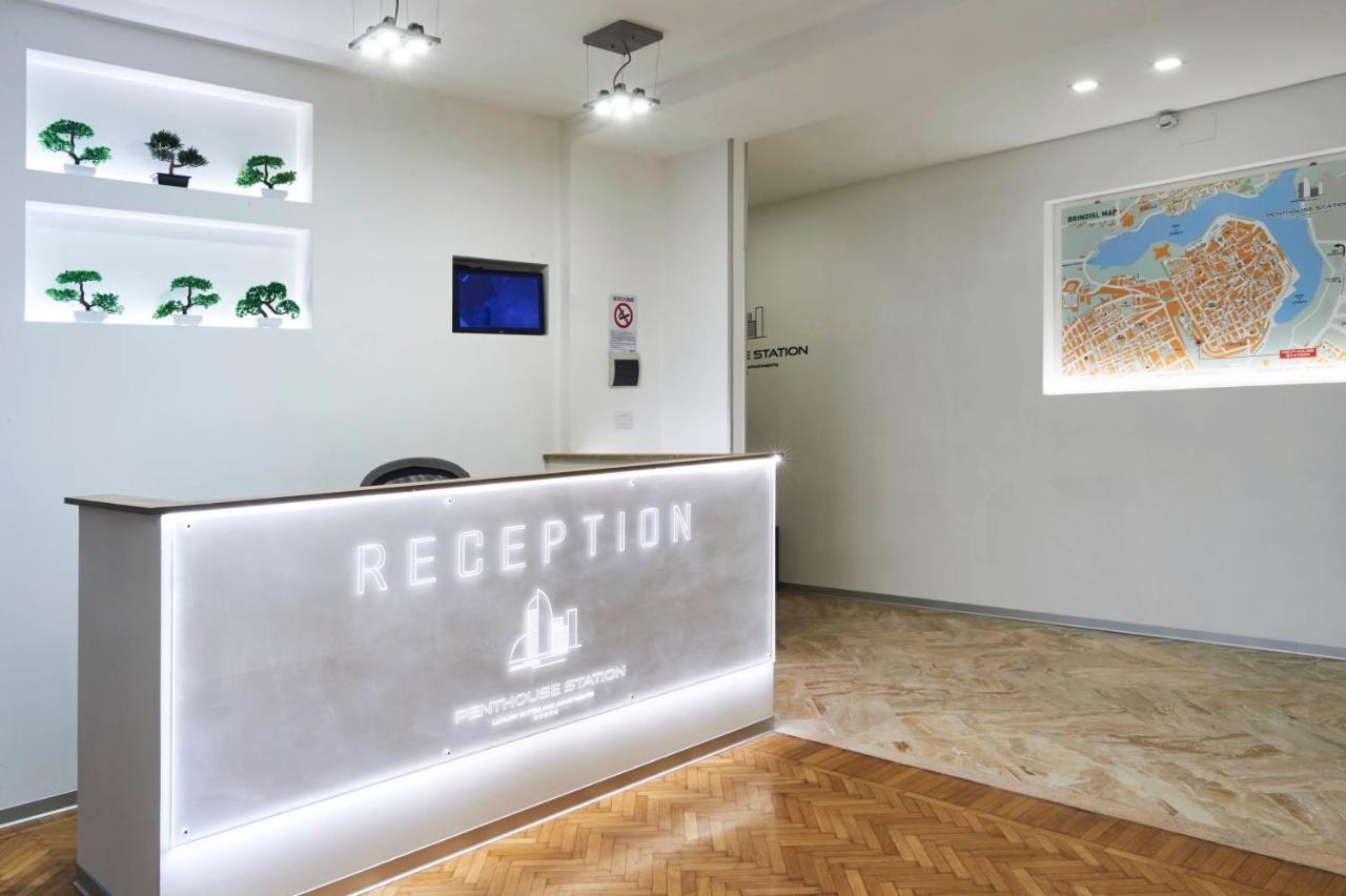 ברינדיזי Penthouse Station Luxury Suites & Apartment מראה חיצוני תמונה